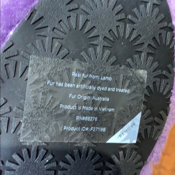 UGG Fuzzy Slippers - Picture 6 of 7